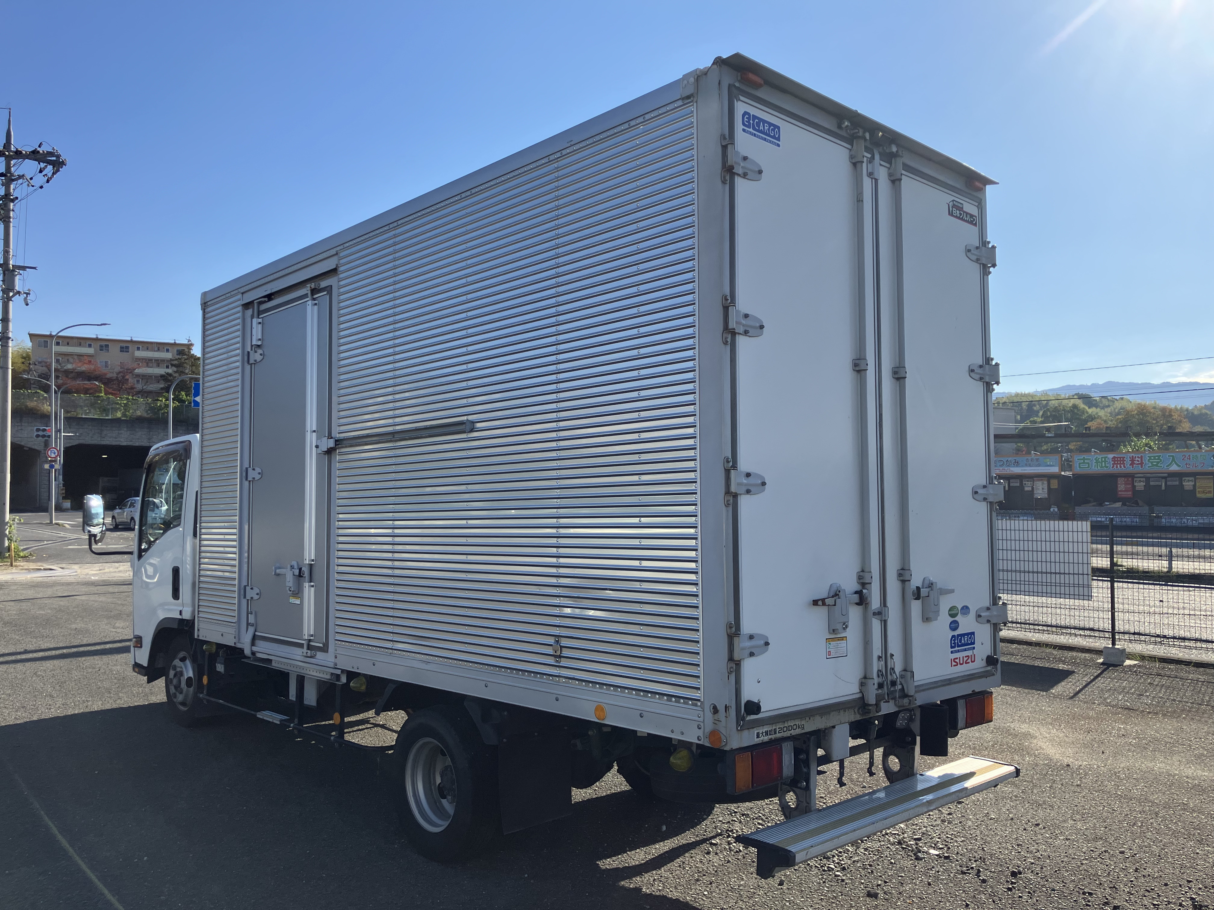 いすゞ エルフ TKG-NLR85AN(2WD)の写真4