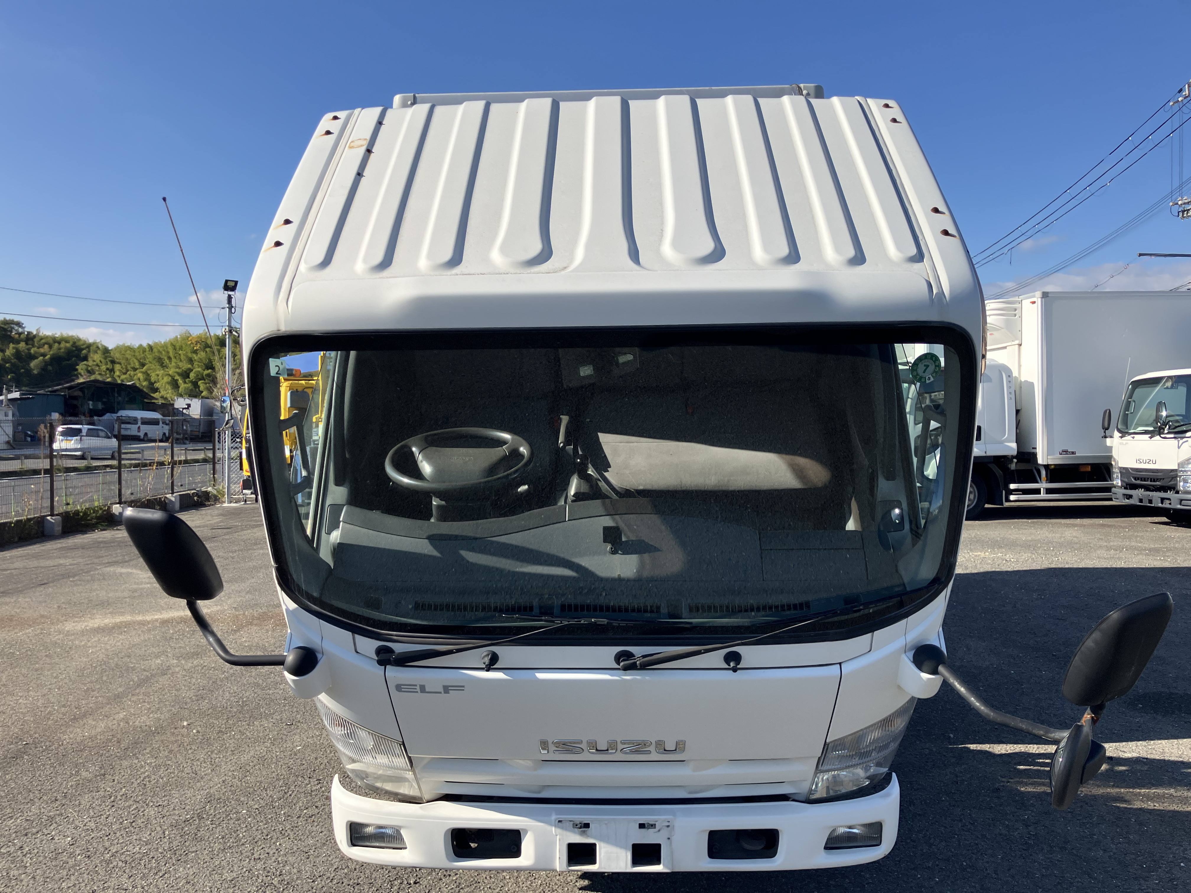 いすゞ エルフ TKG-NLR85AN(2WD)の写真42