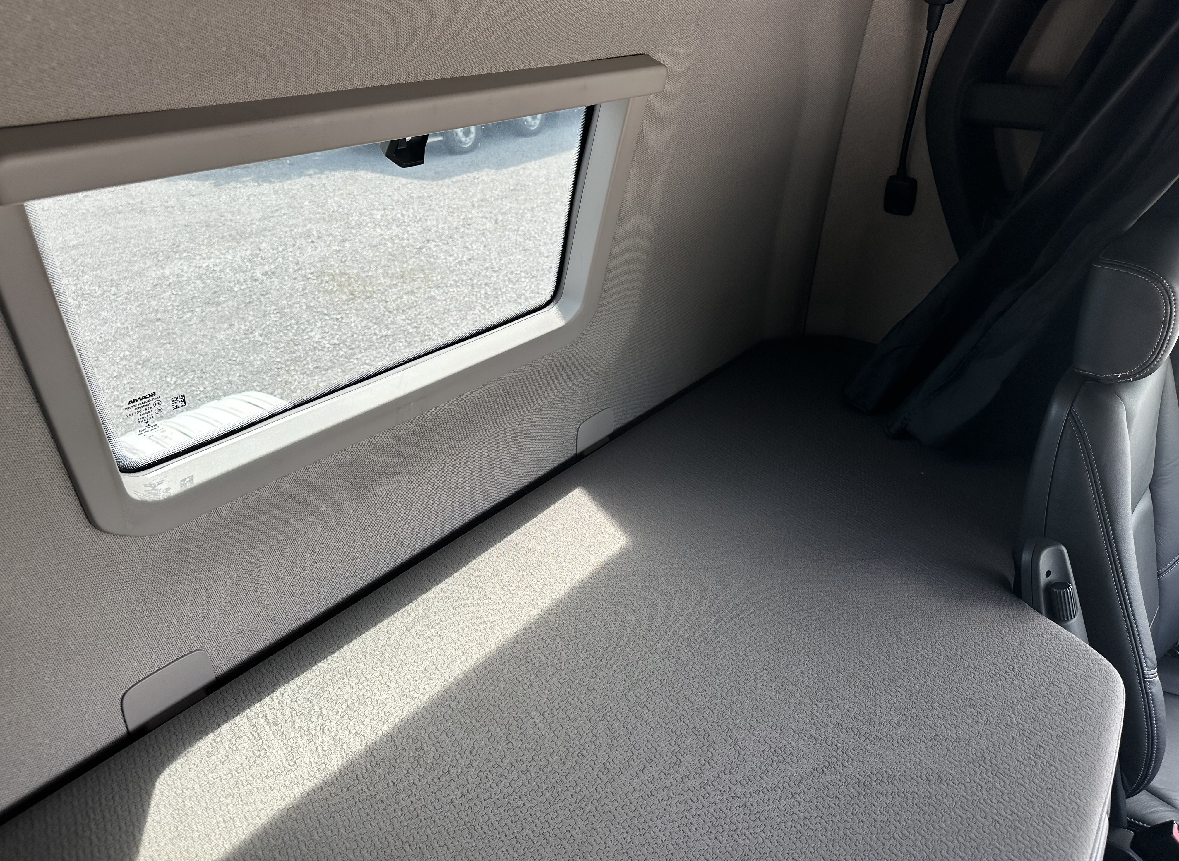 スカニア Rシリーズ 2DG-A4X2ACG(2WD)の写真26