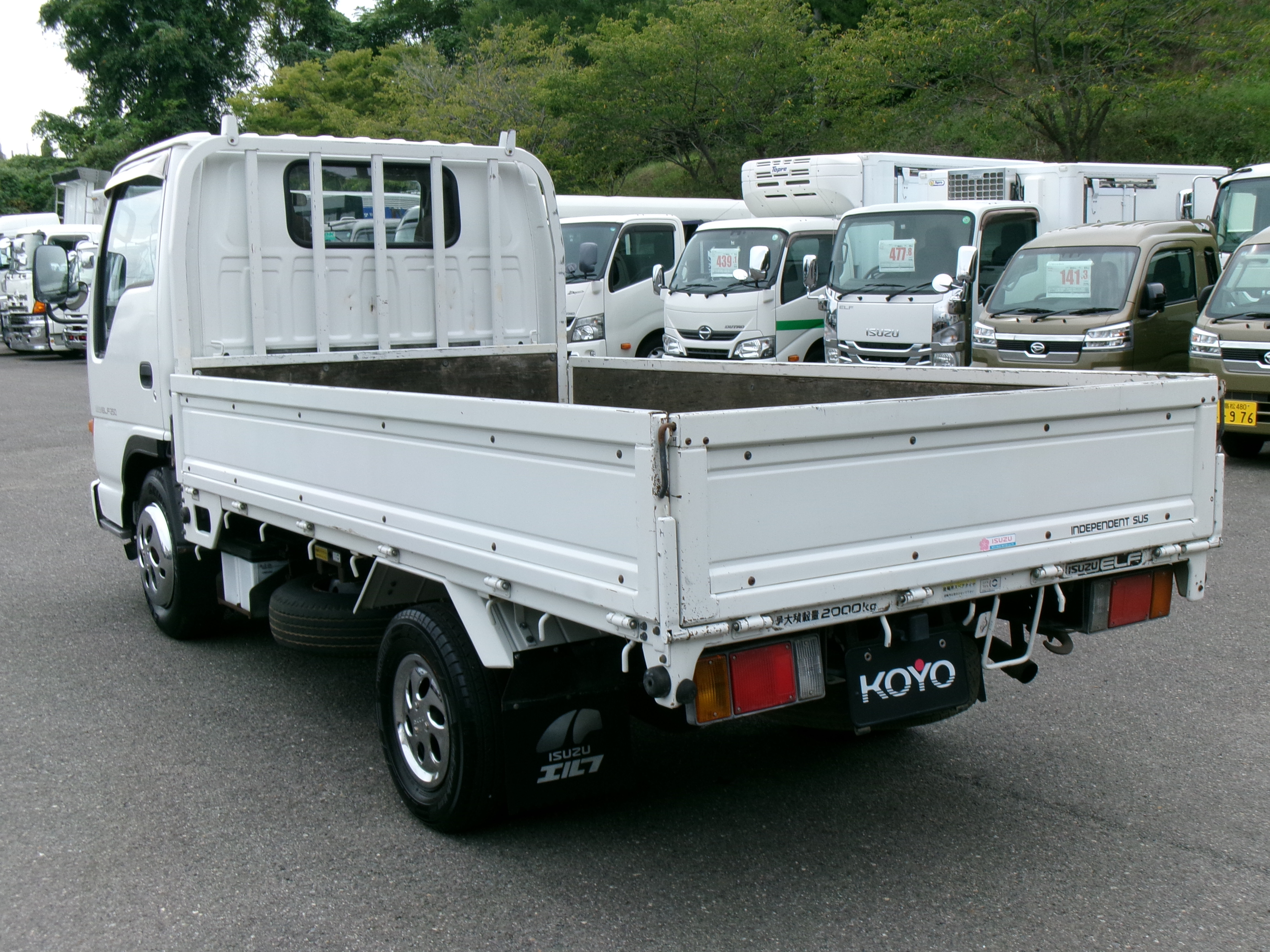 いすゞ エルフ U-NKR66EA(2WD)の写真5