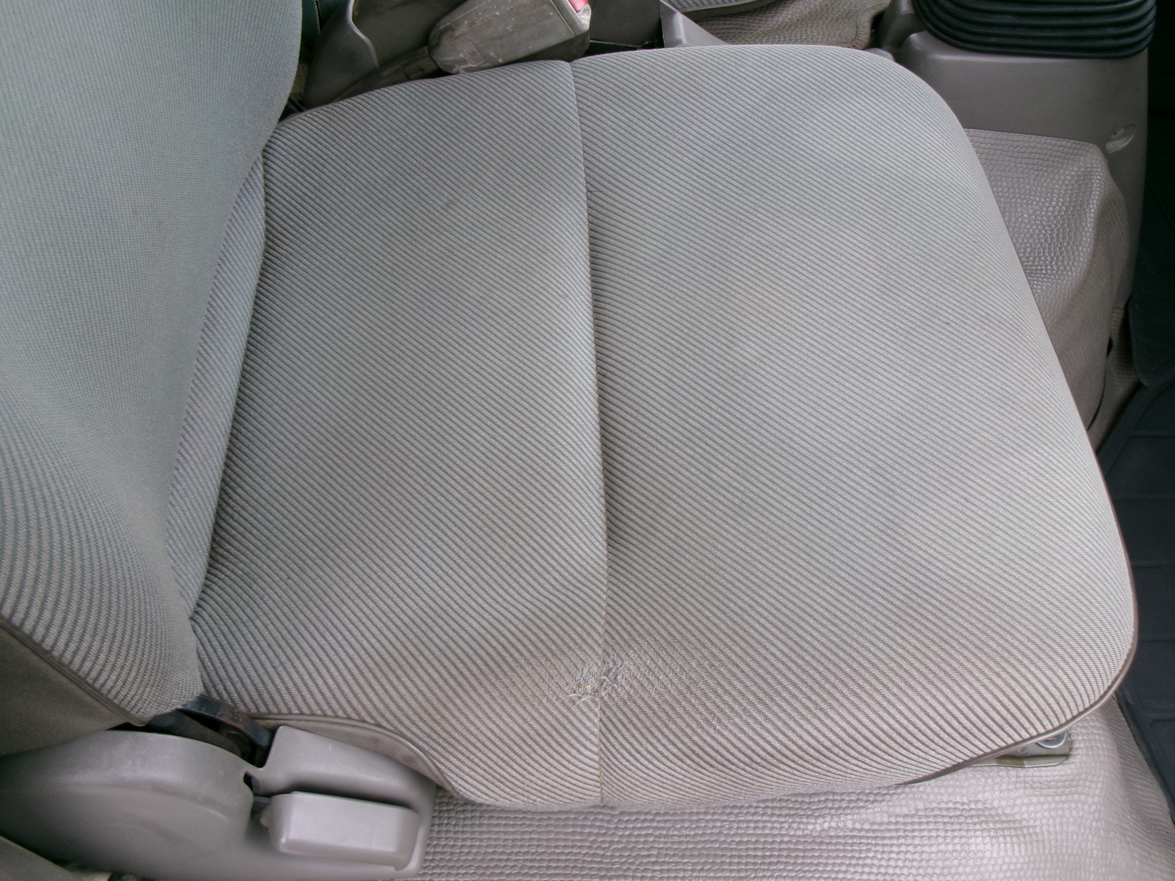 いすゞ エルフ U-NKR66EA(2WD)の写真11