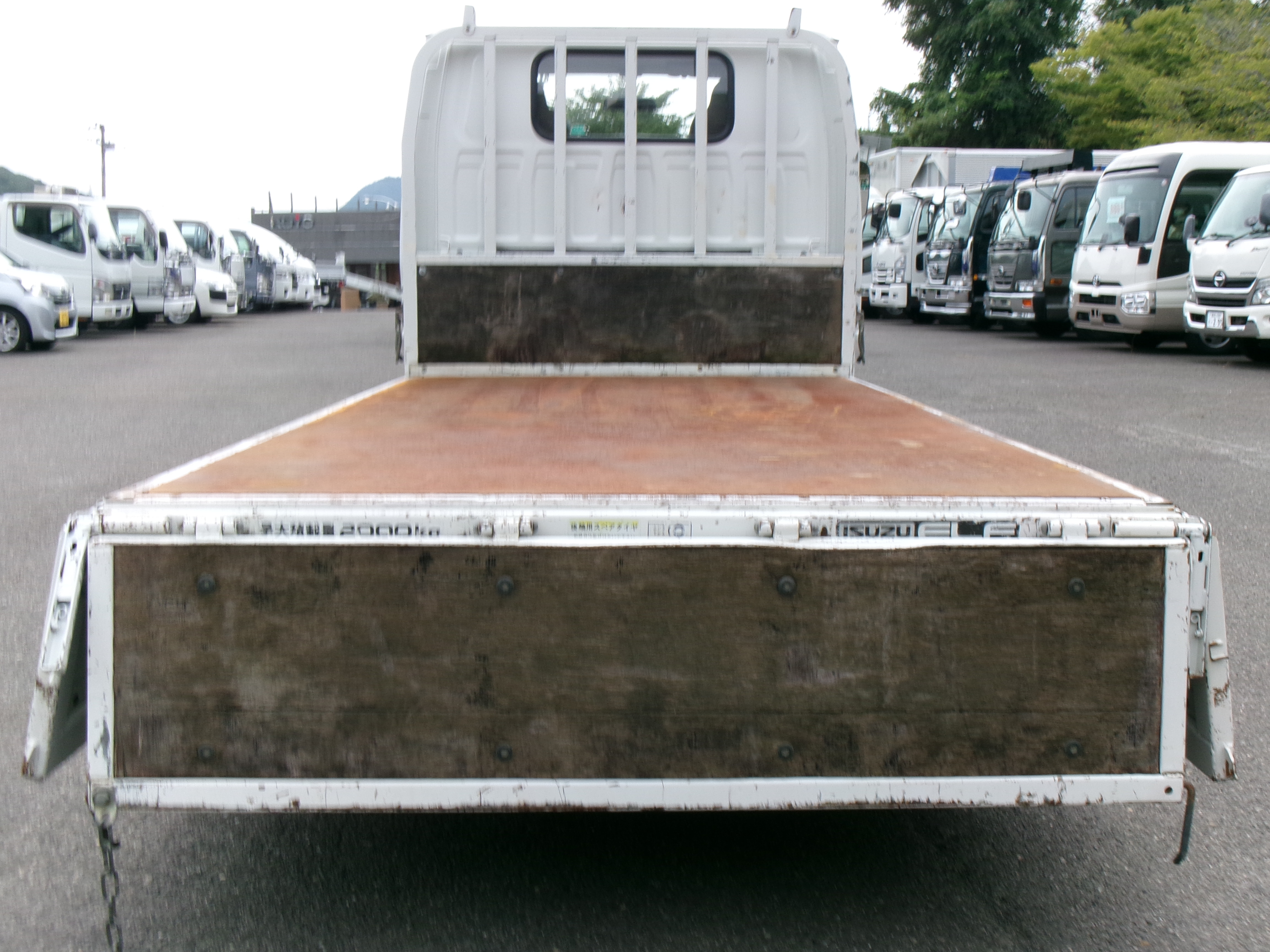 いすゞ エルフ U-NKR66EA(2WD)の写真31