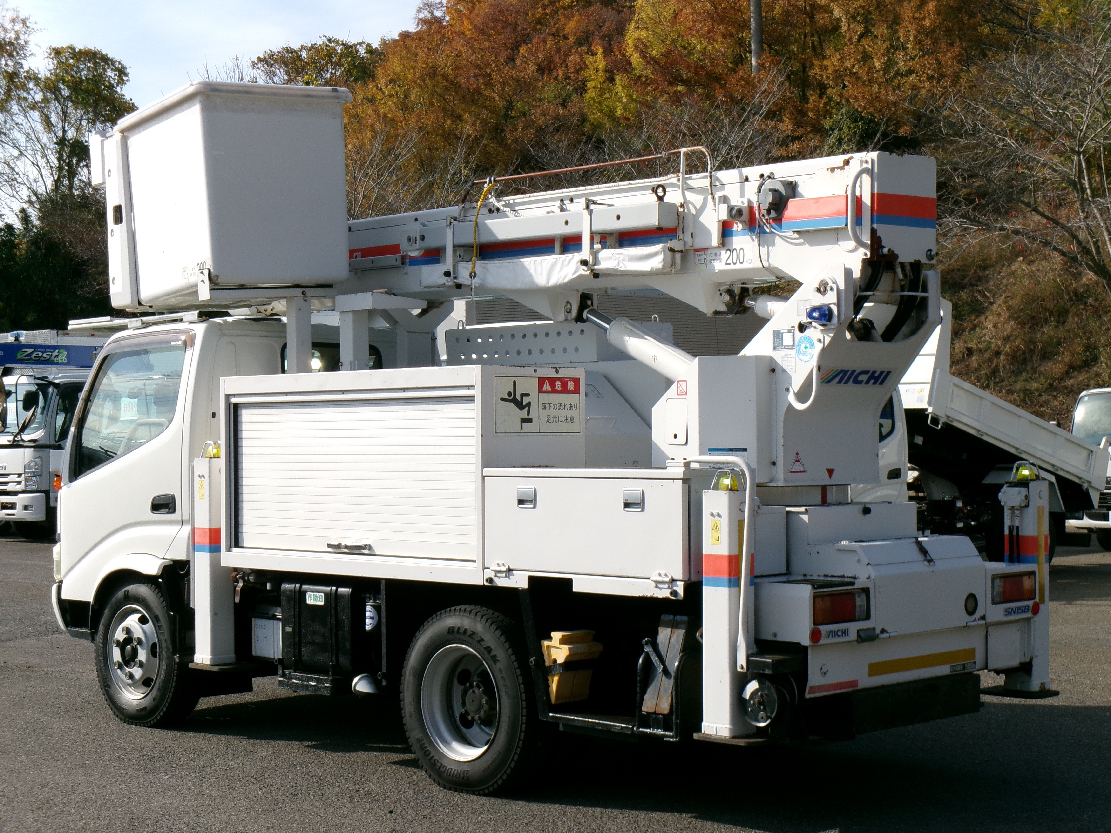 日野 デュトロ PB-XZU354E(2WD)の写真2