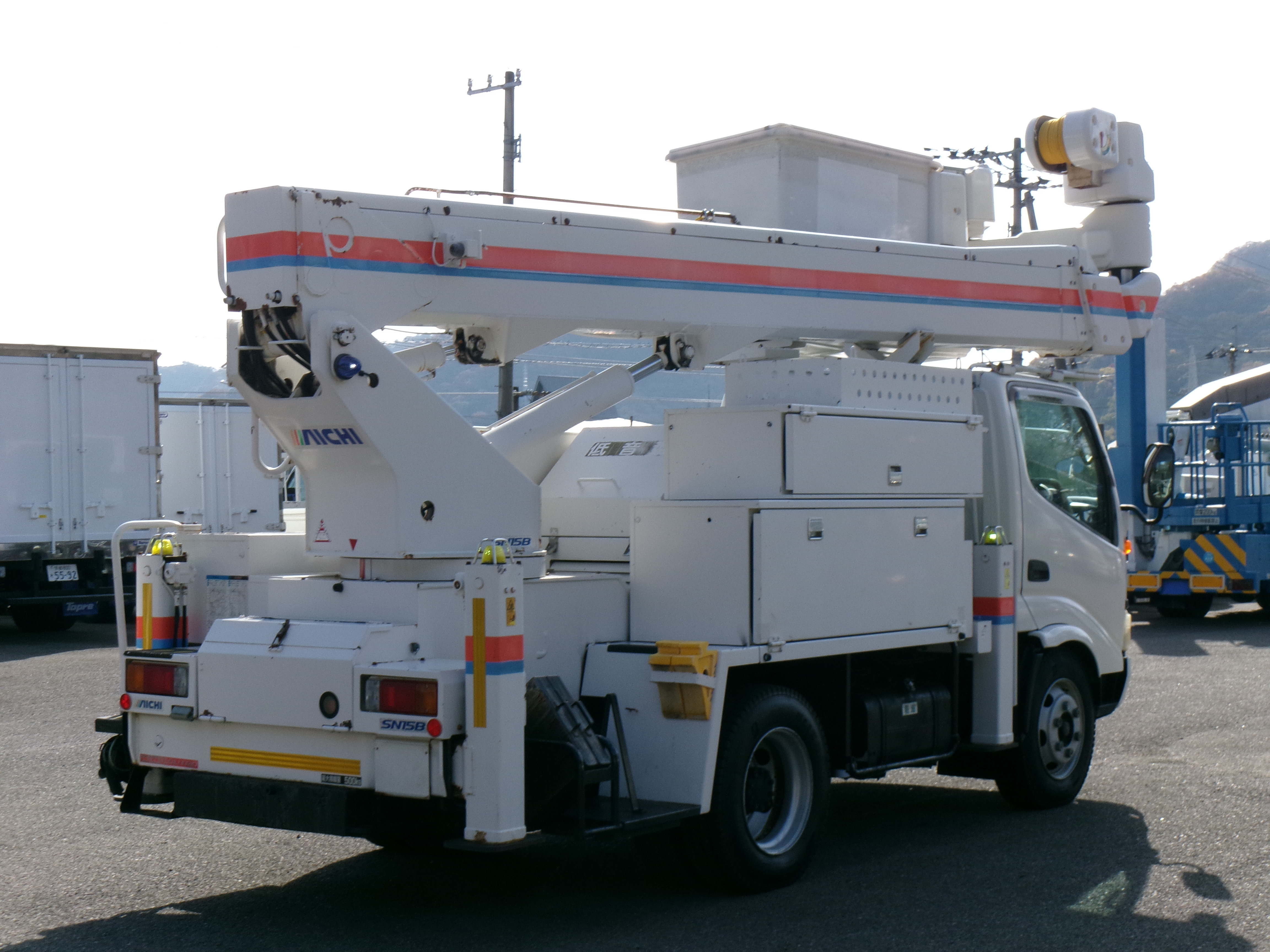 日野 デュトロ PB-XZU354E(2WD)の写真4