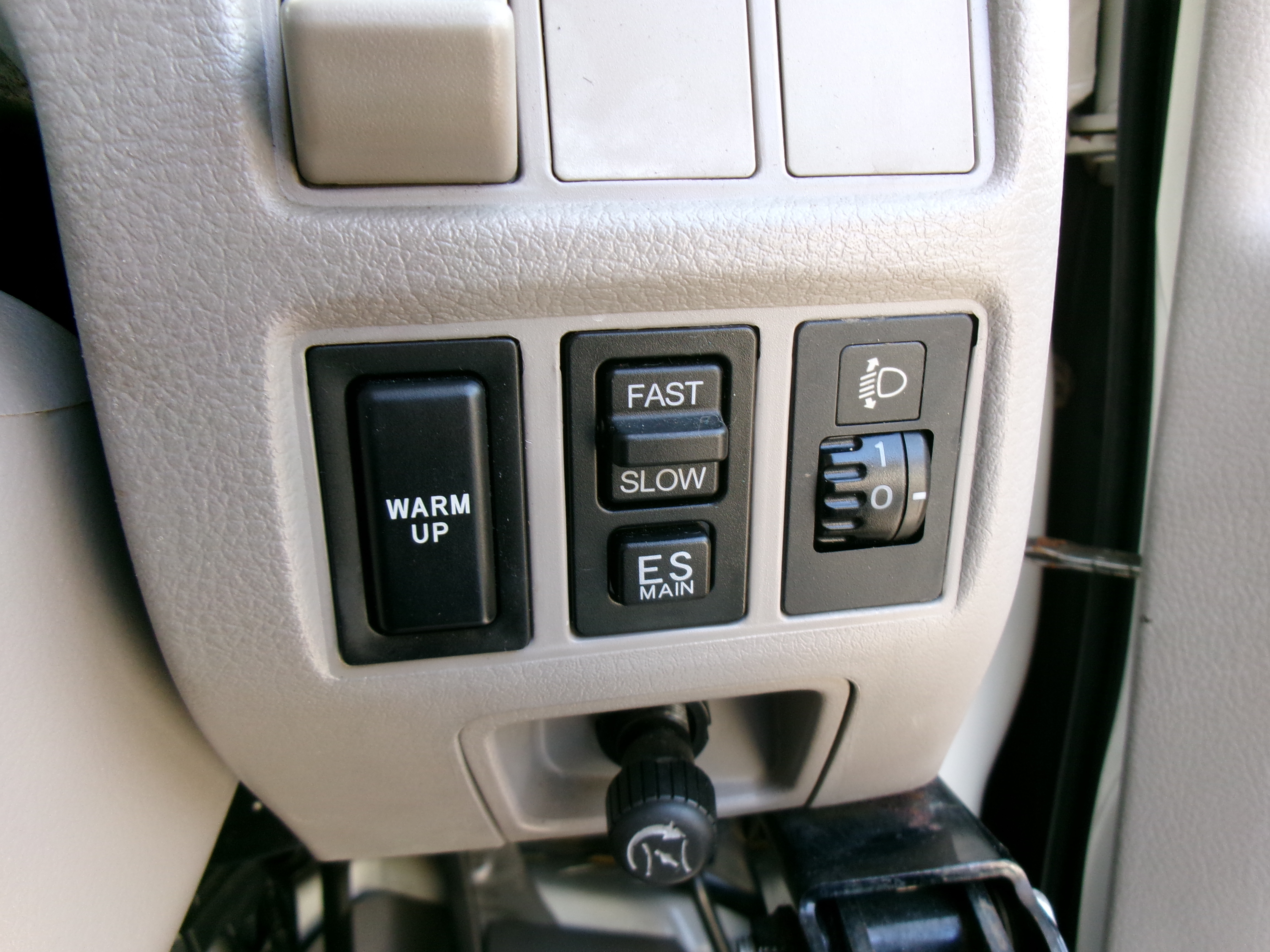 日野 デュトロ PB-XZU354E(2WD)の写真9