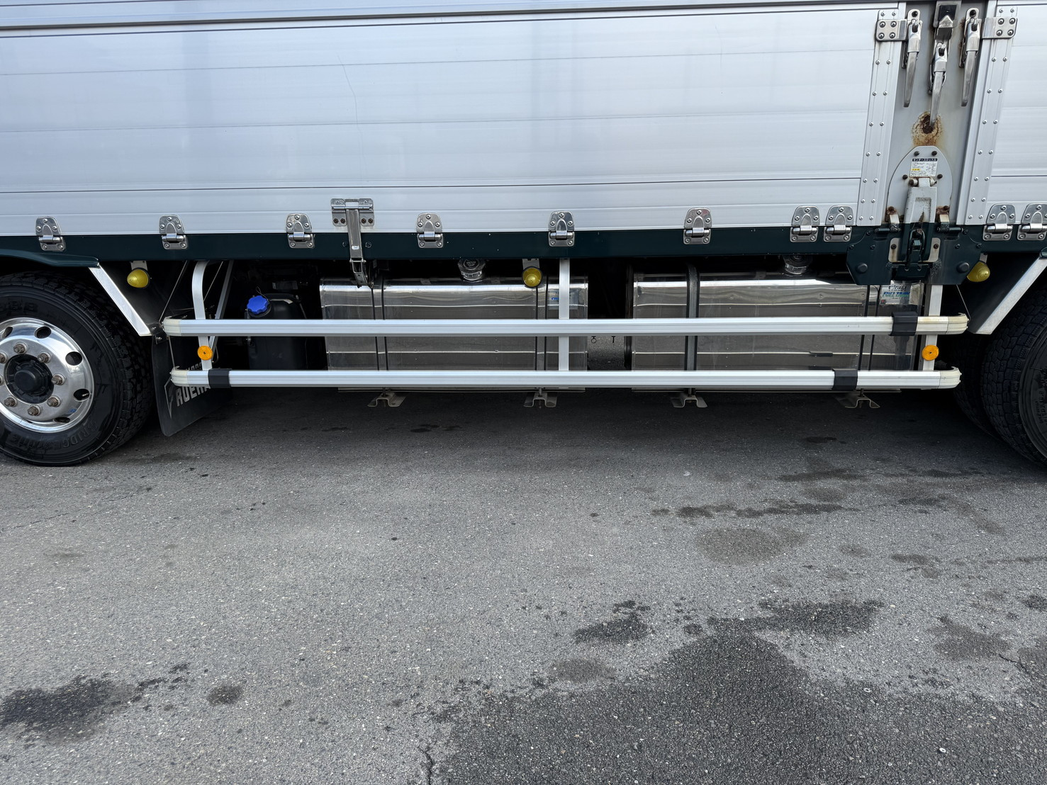 日野 プロフィア 2DG-FW1AHG(8x4)の写真29