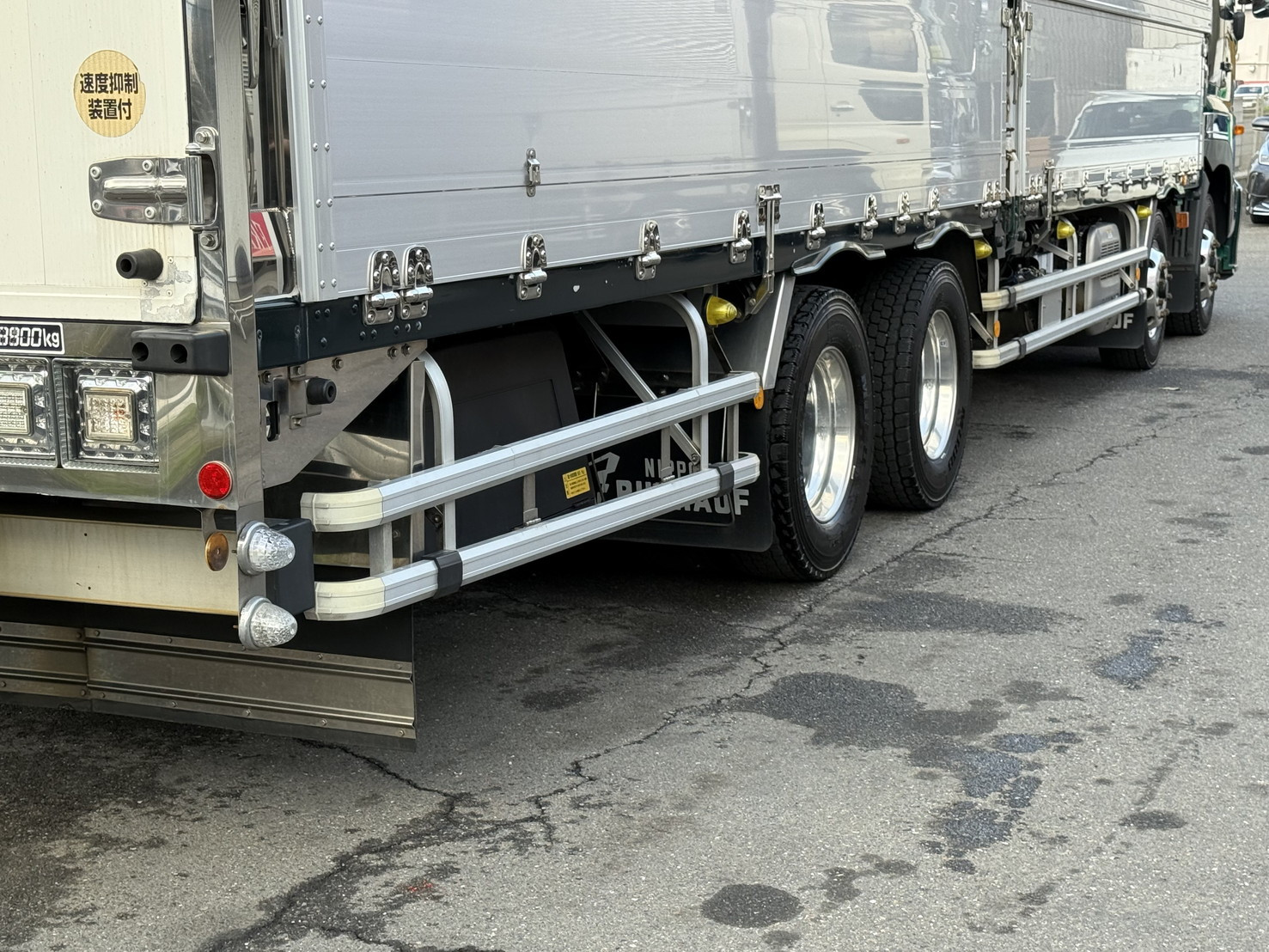 日野 プロフィア 2DG-FW1AHG(8x4)の写真32