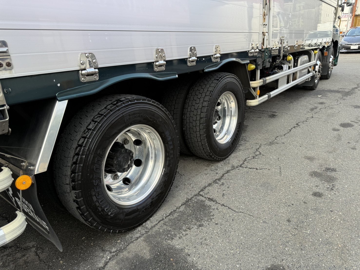 日野 プロフィア 2DG-FW1AHG(8x4)の写真34