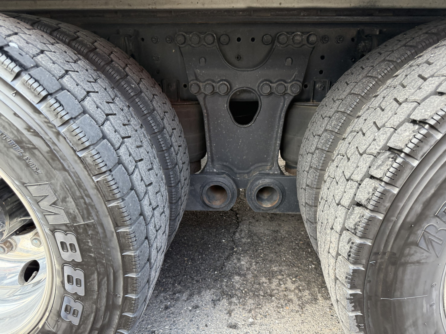 日野 プロフィア 2DG-FW1AHG(8x4)の写真35