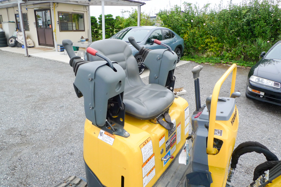 ヤンマー バックホー ViO12-2Aの写真22