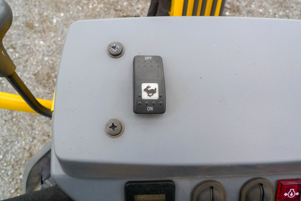 ヤンマー バックホー ViO12-2Aの写真23