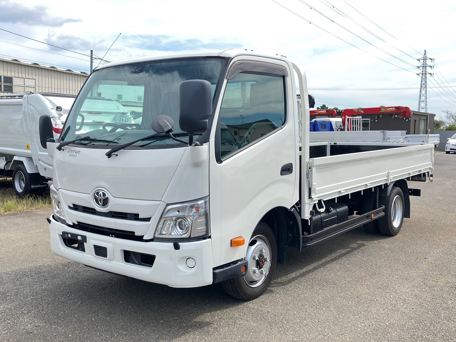 トヨタ ダイナ 2KG-XZU775(4WD)の写真1