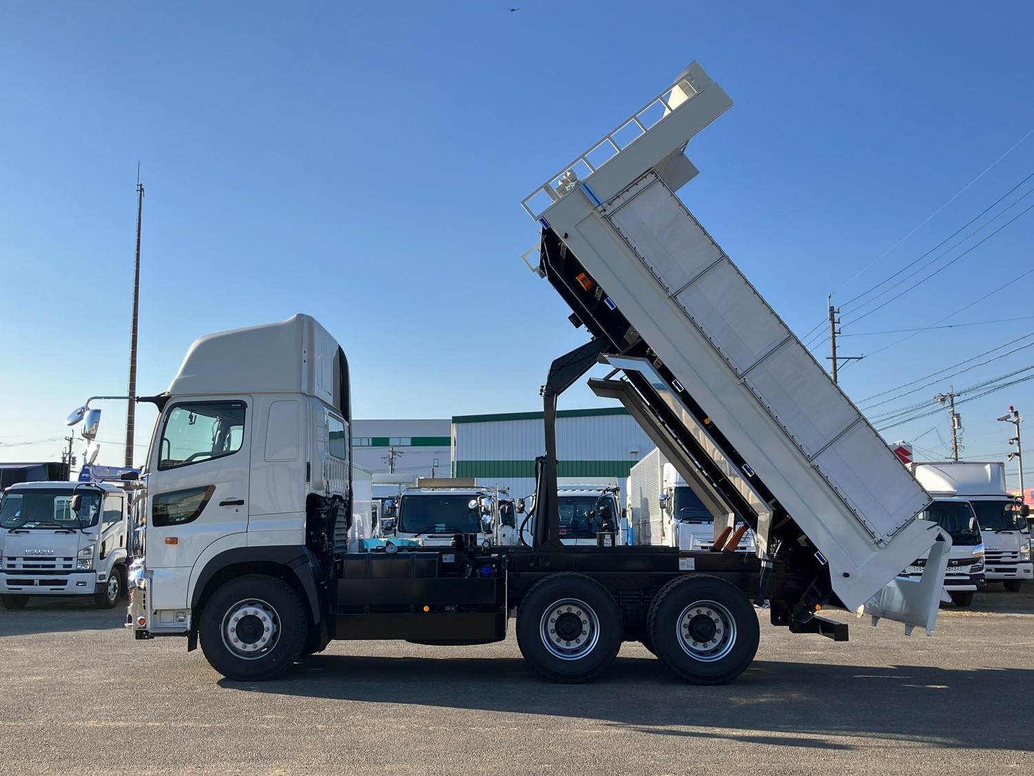 日野 プロフィア 2DG-FS1AGE(6x4)の写真5