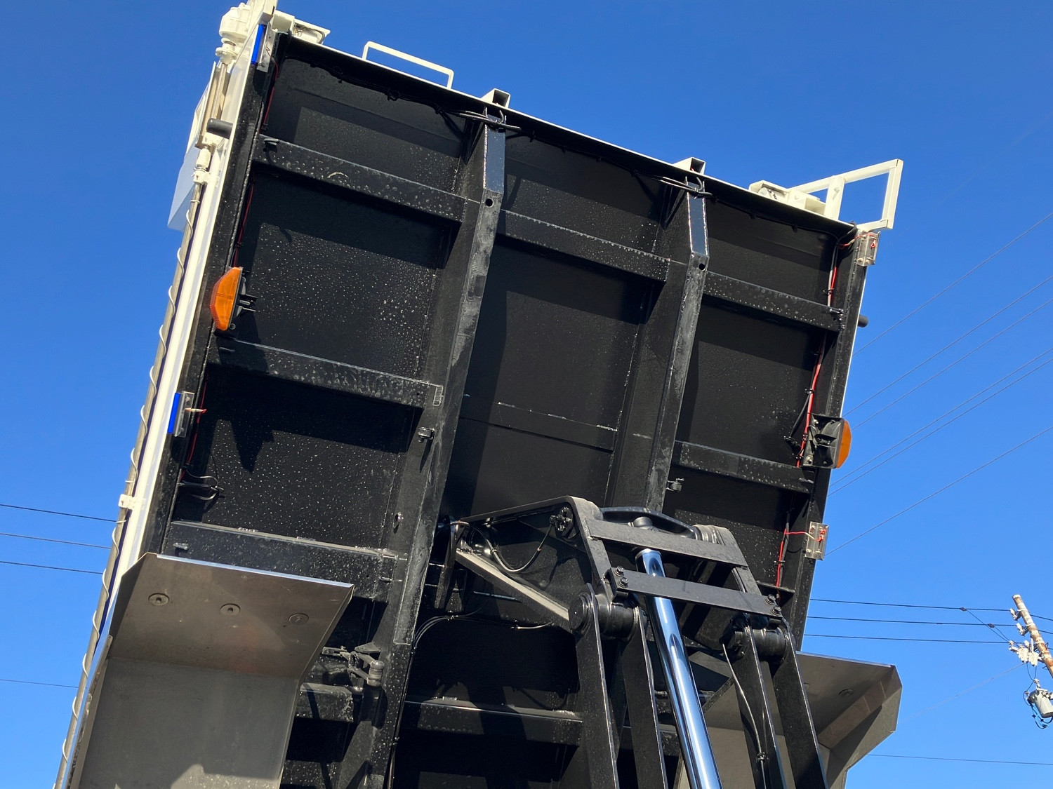 日野 プロフィア 2DG-FS1AGE(6x4)の写真12