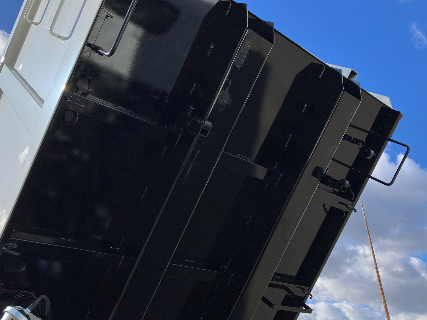 三菱 キャンター 2RG-FBA60(2WD)の写真16