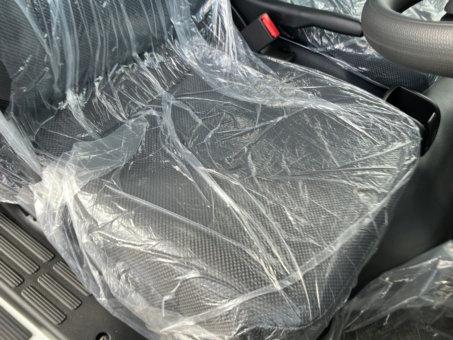 三菱 キャンター 2RG-FBA60(2WD)の写真22