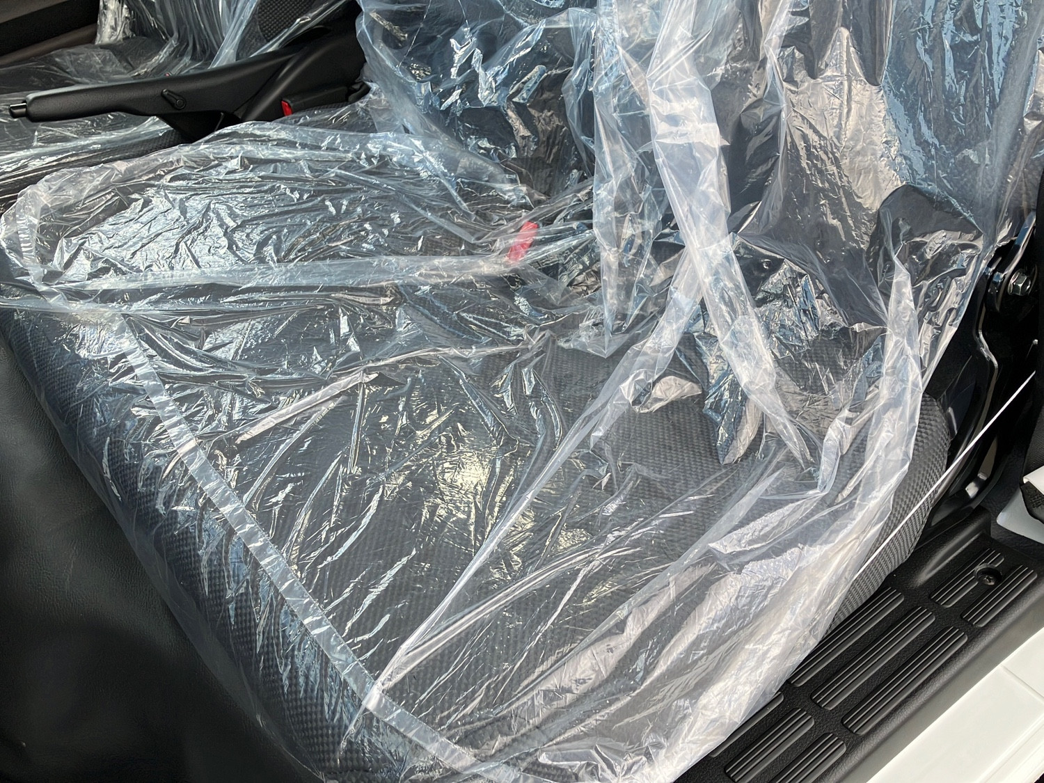 三菱 キャンター 2RG-FBA60(2WD)の写真23