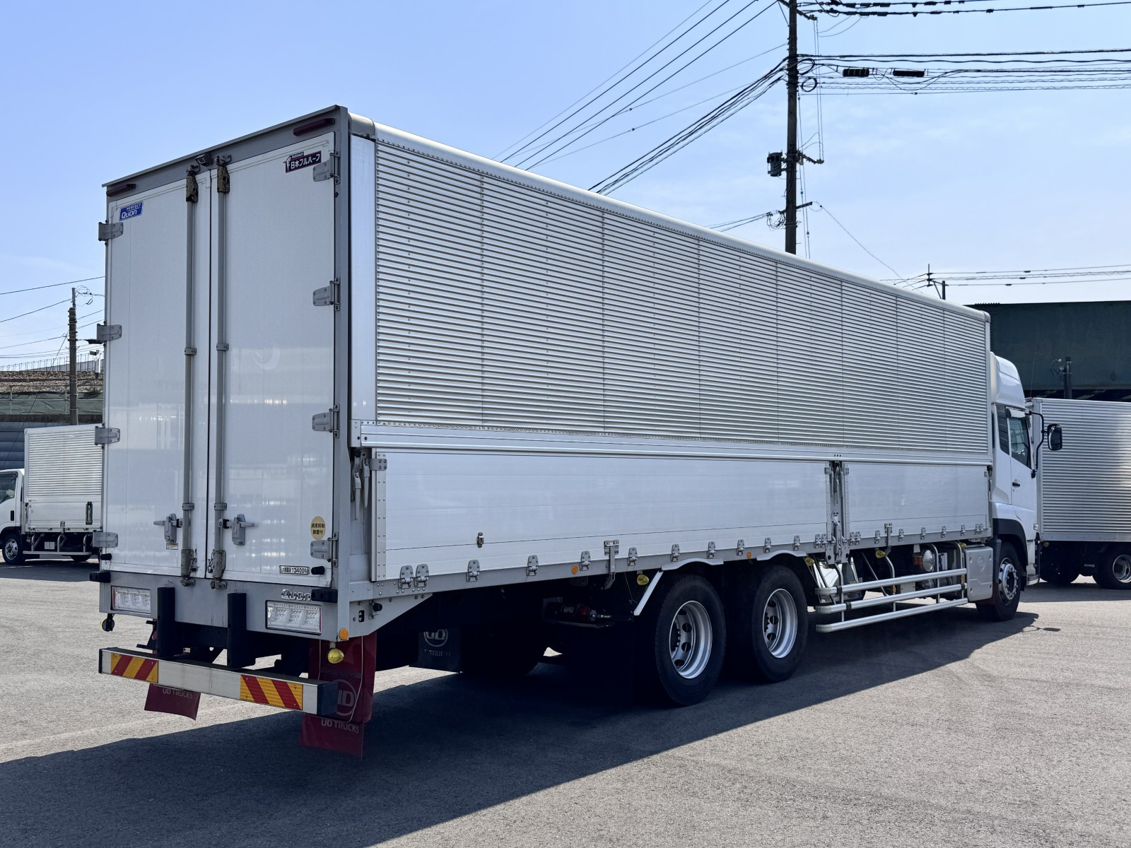 UD クオン 2PG-CD5CA(6x2)の写真3