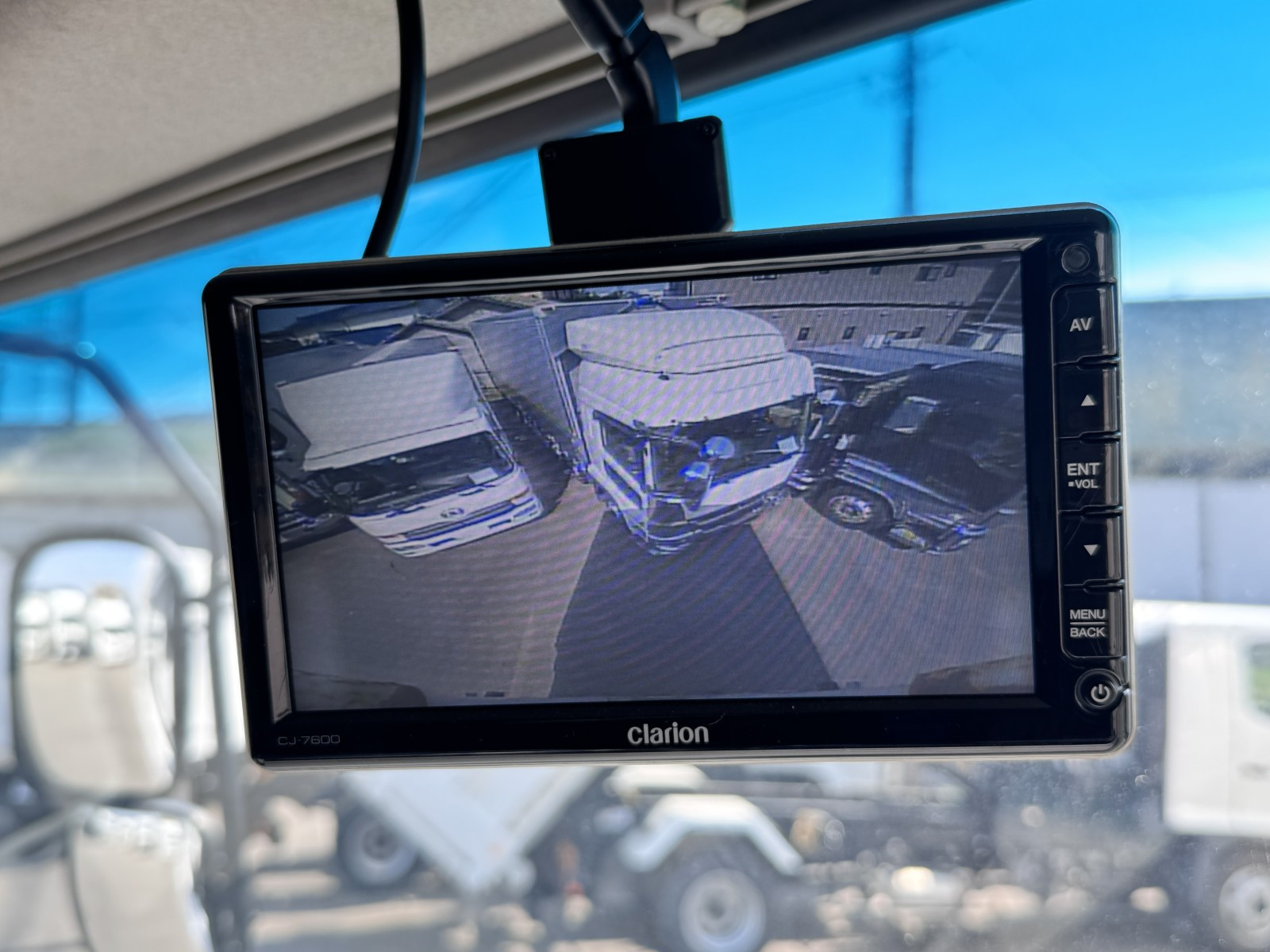 UD クオン 2PG-CD5CA(6x2)の写真22