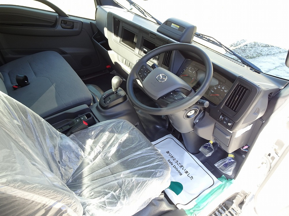 マツダ タイタン 2RG-LPR88YN(2WD)の写真4