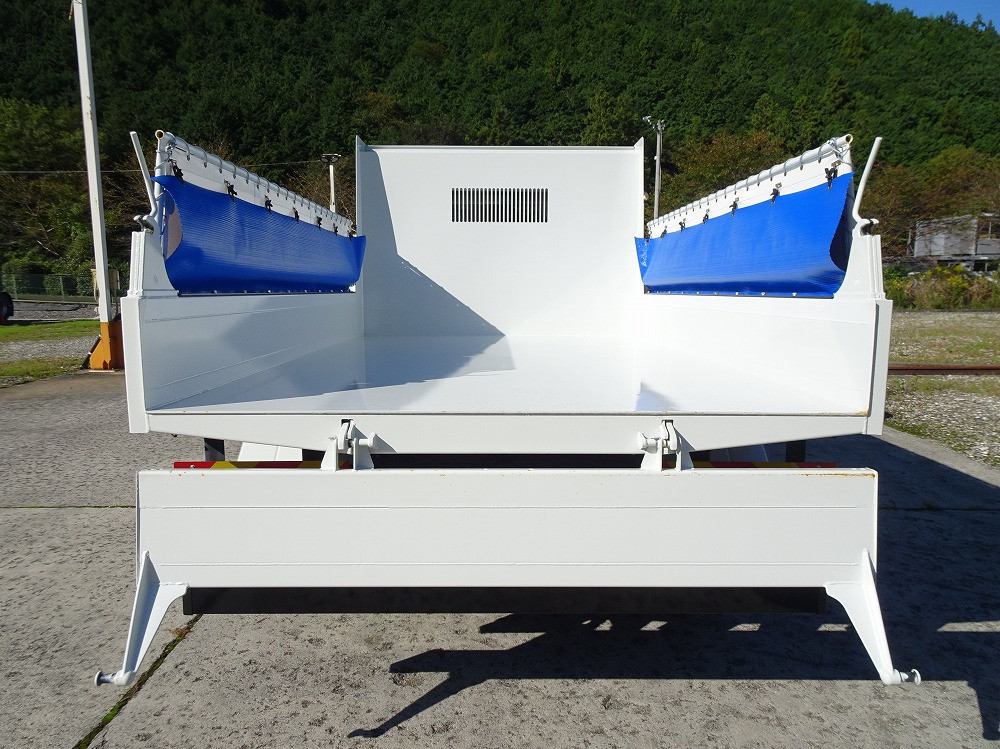 三菱 ファイター 2KG-FK62F(2WD)の写真15