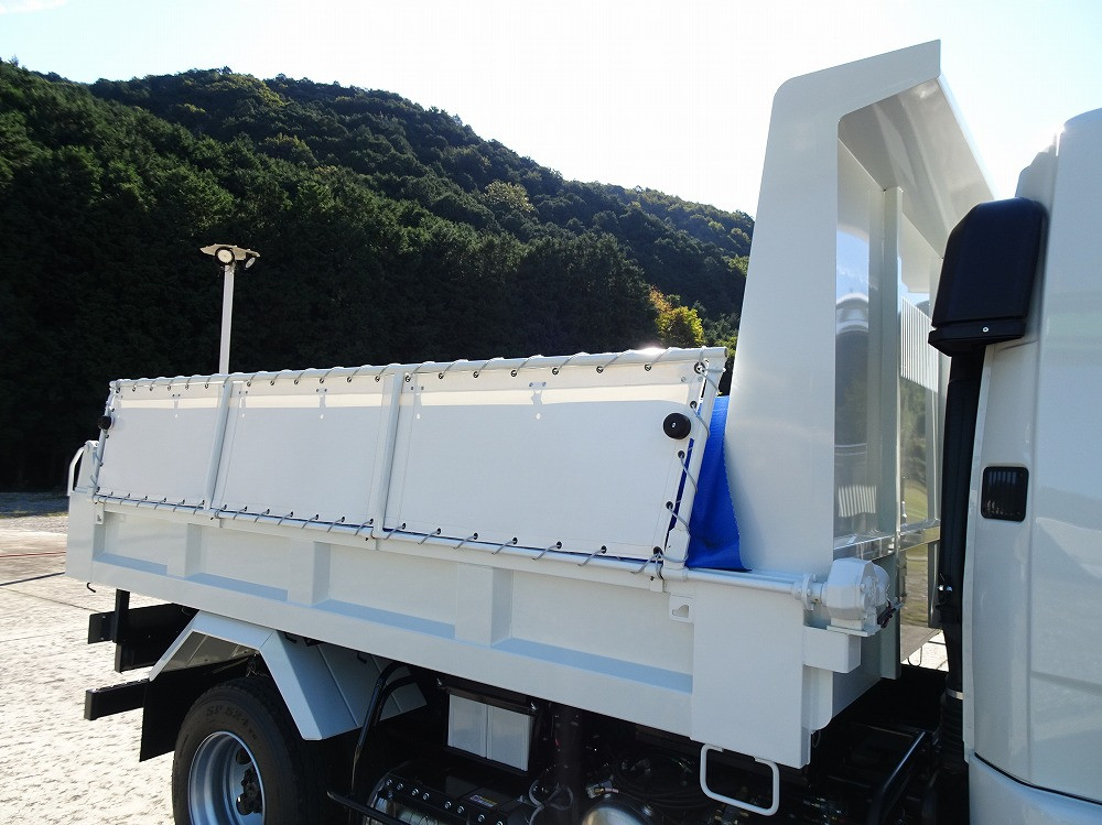 三菱 ファイター 2KG-FK62F(2WD)の写真20