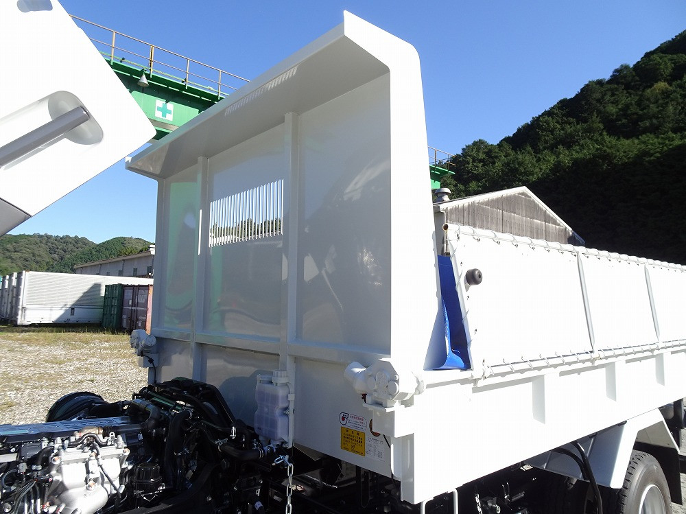 三菱 ファイター 2KG-FK62F(2WD)の写真22