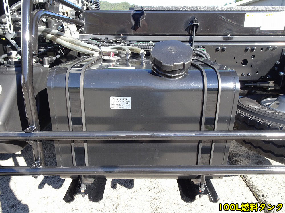 三菱 ファイター 2KG-FK62F(2WD)の写真28