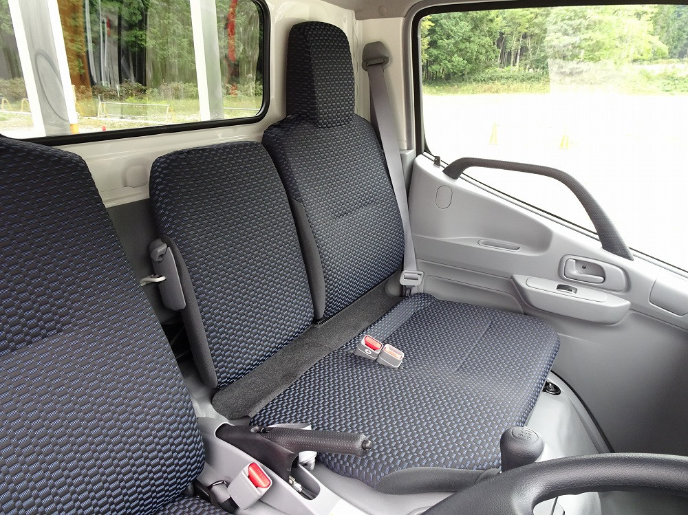 トヨタ ダイナ 3BF-TRY230(2WD)の写真34