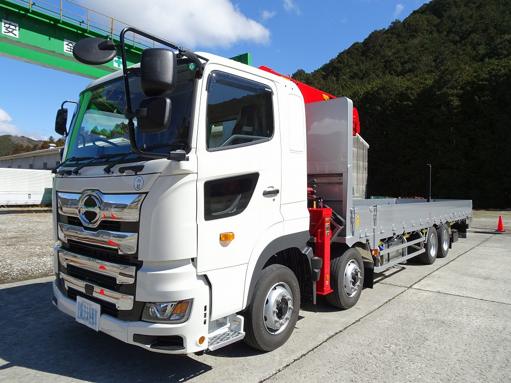 日野 プロフィア 2DG-FW1AHC(8x4)|中古トラックなら【トラック市】 日野 プロフィア 2DG-FW1AHC(8x4)|中古トラックなら【トラック市】