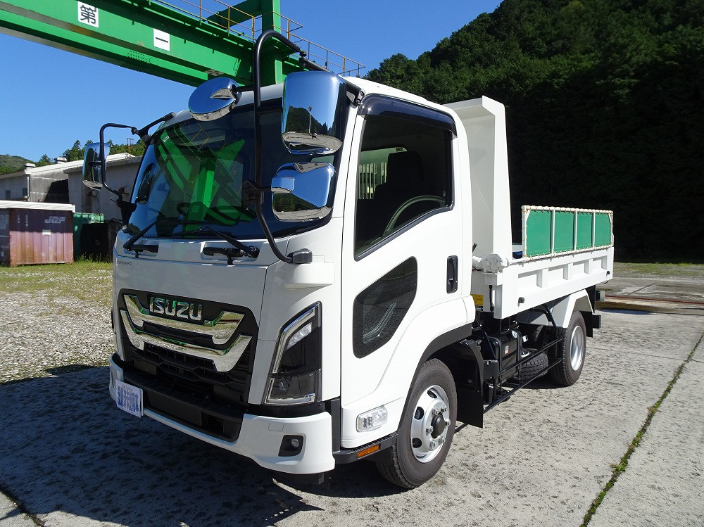 いすゞ フォワード 2RG-FRR90S3(2WD)の写真1