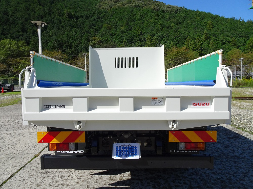 いすゞ フォワード 2RG-FRR90S3(2WD)の写真3