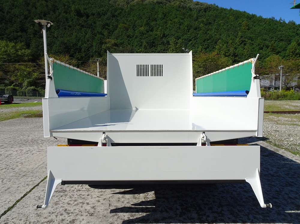 いすゞ フォワード 2RG-FRR90S3(2WD)の写真14