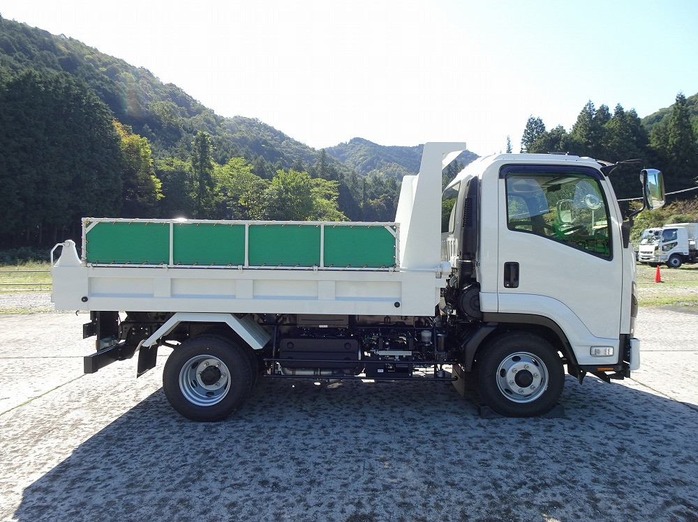 いすゞ フォワード 2RG-FRR90S3(2WD)の写真19