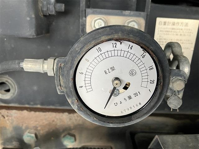 日野 プロフィア QKG-FS1EKDAの写真13