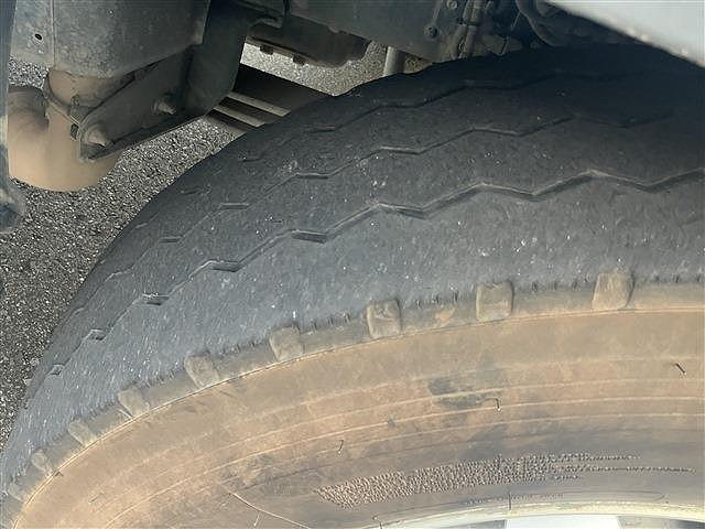 日野 プロフィア QKG-FS1EKDAの写真29