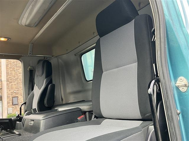 日野 プロフィア QKG-FS1EKDAの写真48