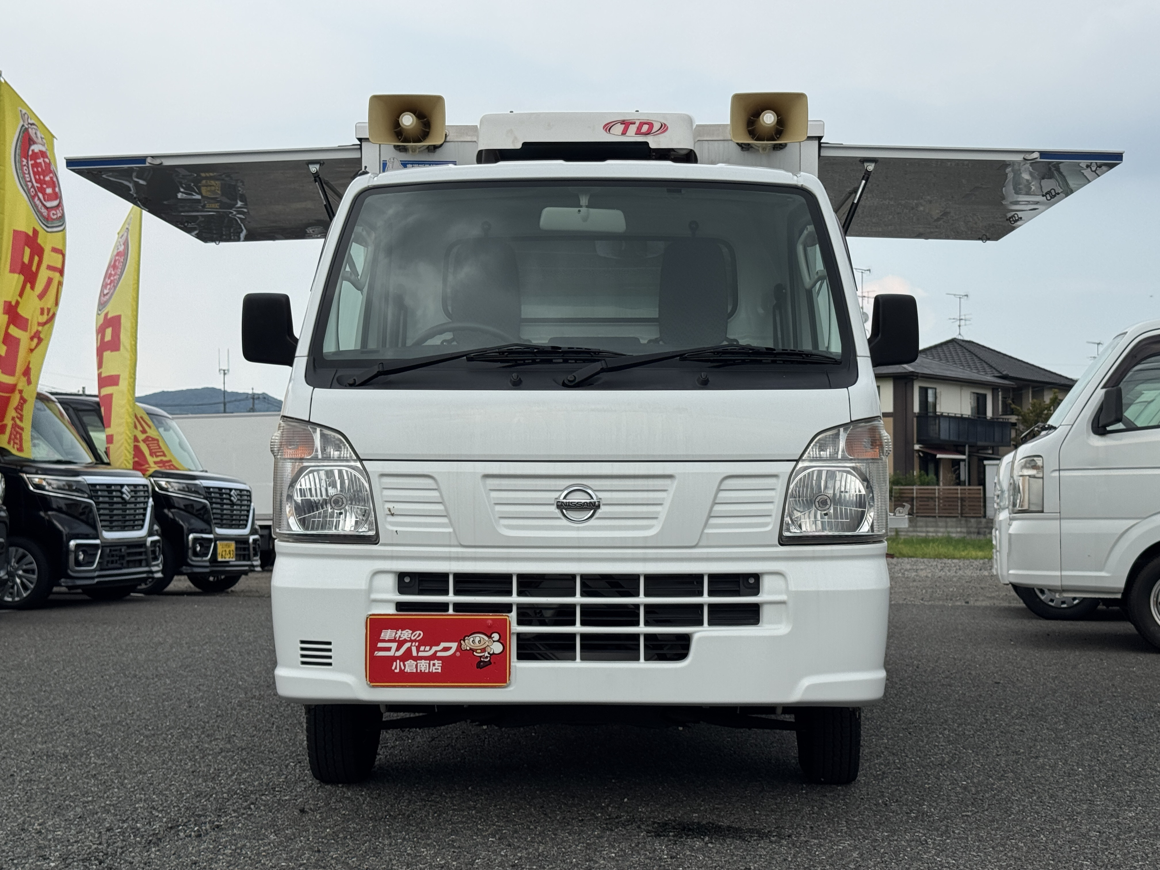 日産 クリッパートラック EBD-DR16T(4WD)の写真3