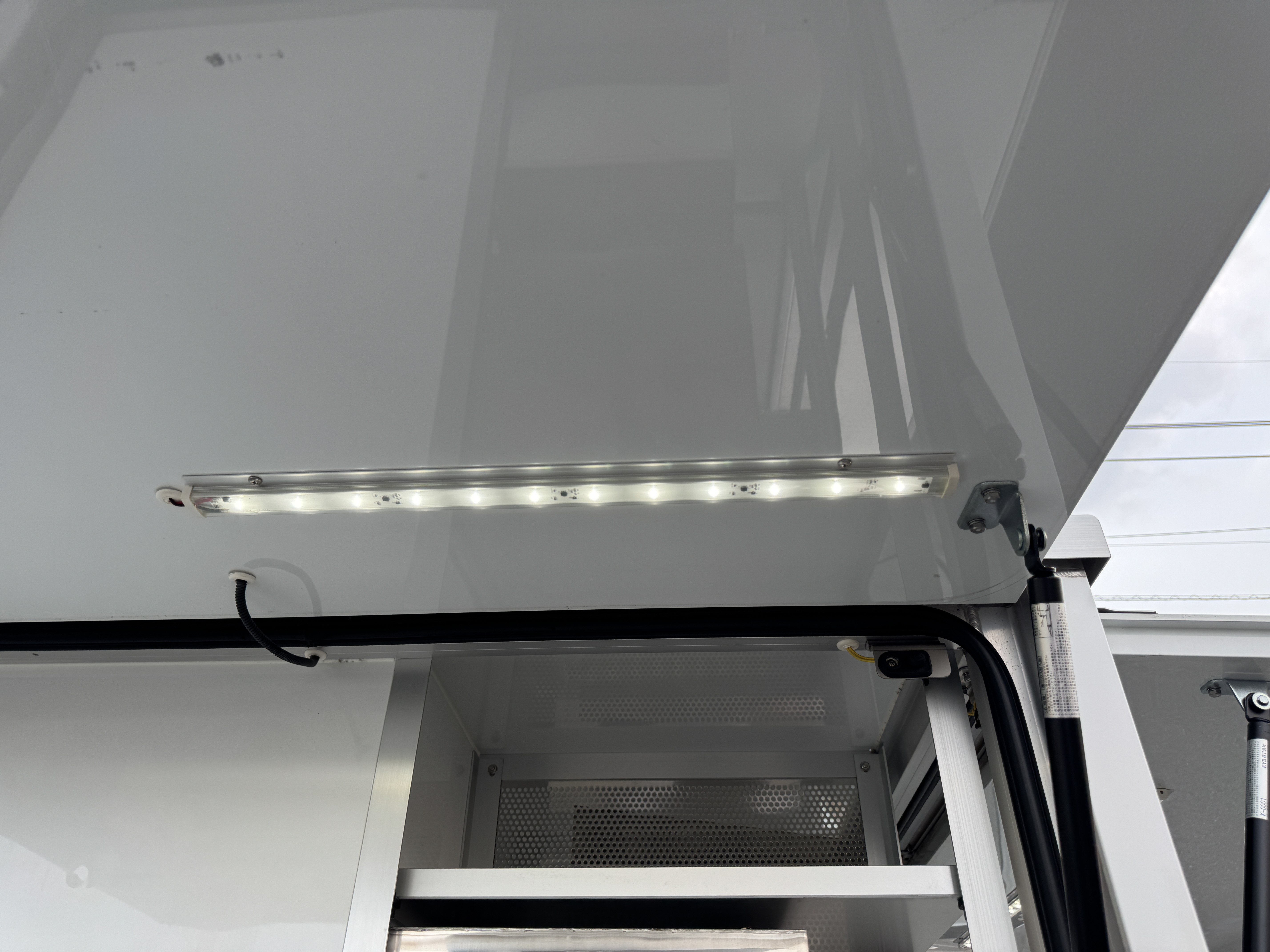 日産 クリッパートラック EBD-DR16T(4WD)の写真19