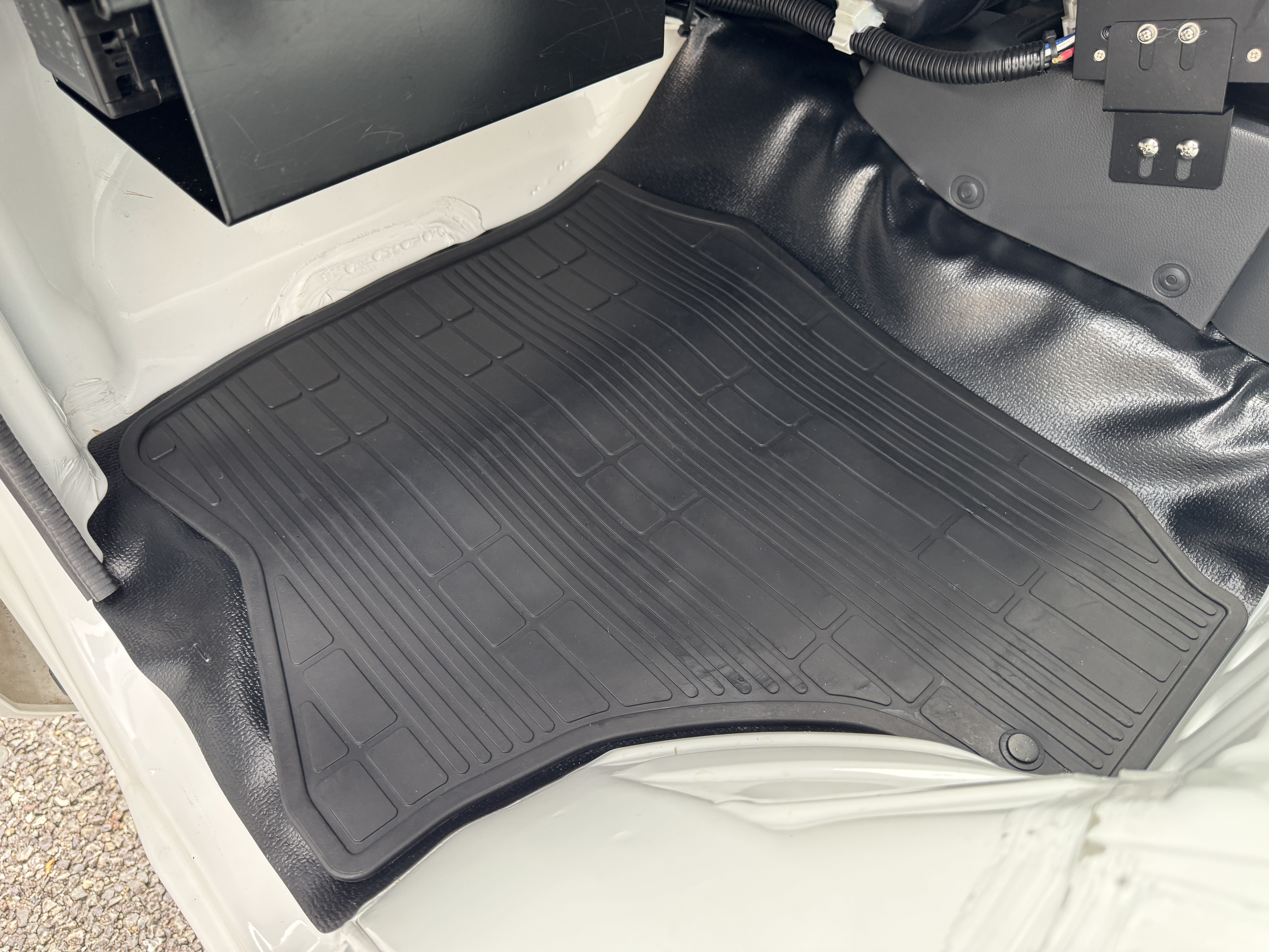 日産 クリッパートラック EBD-DR16T(4WD)の写真42