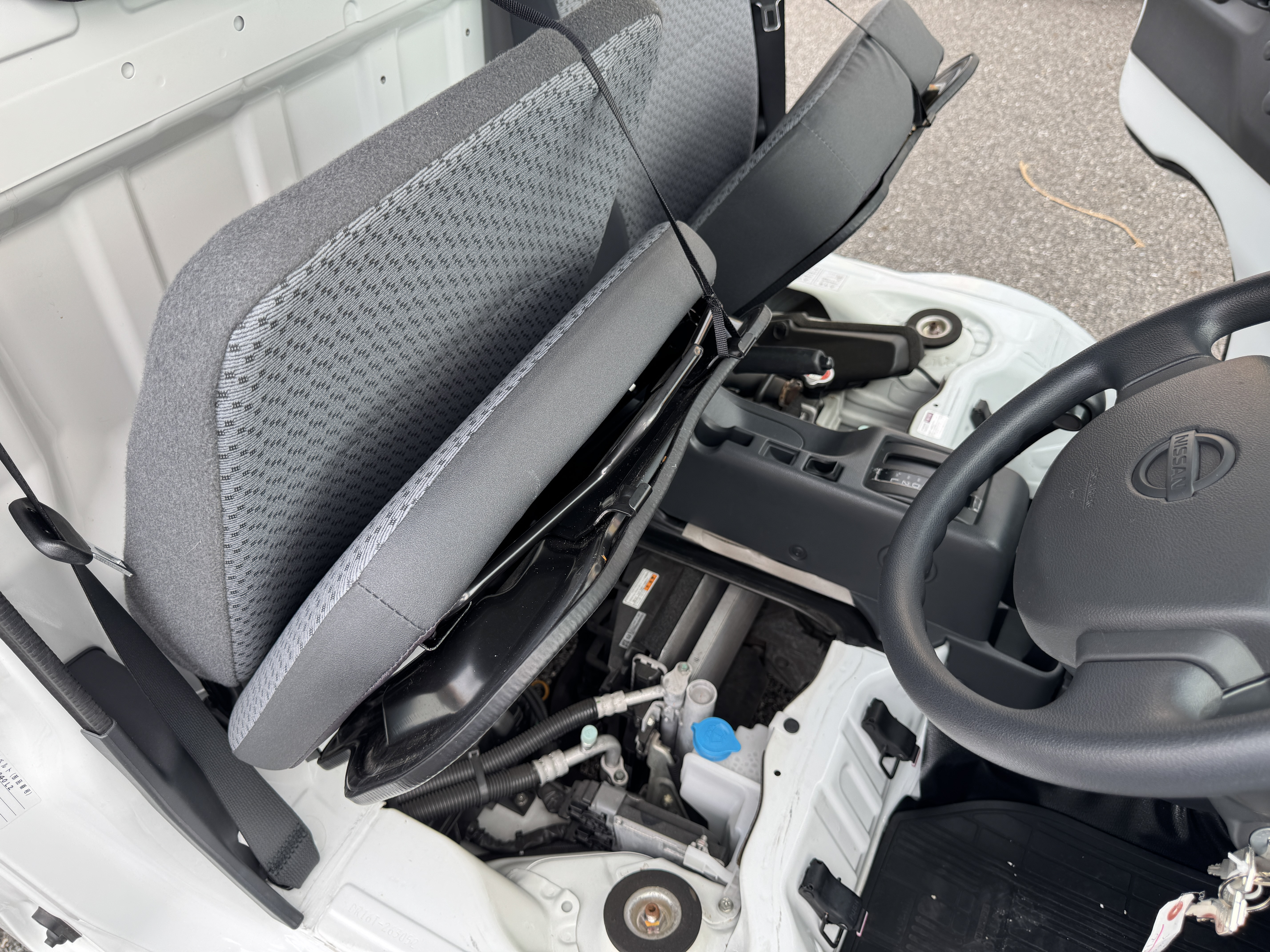 日産 クリッパートラック EBD-DR16T(4WD)の写真43