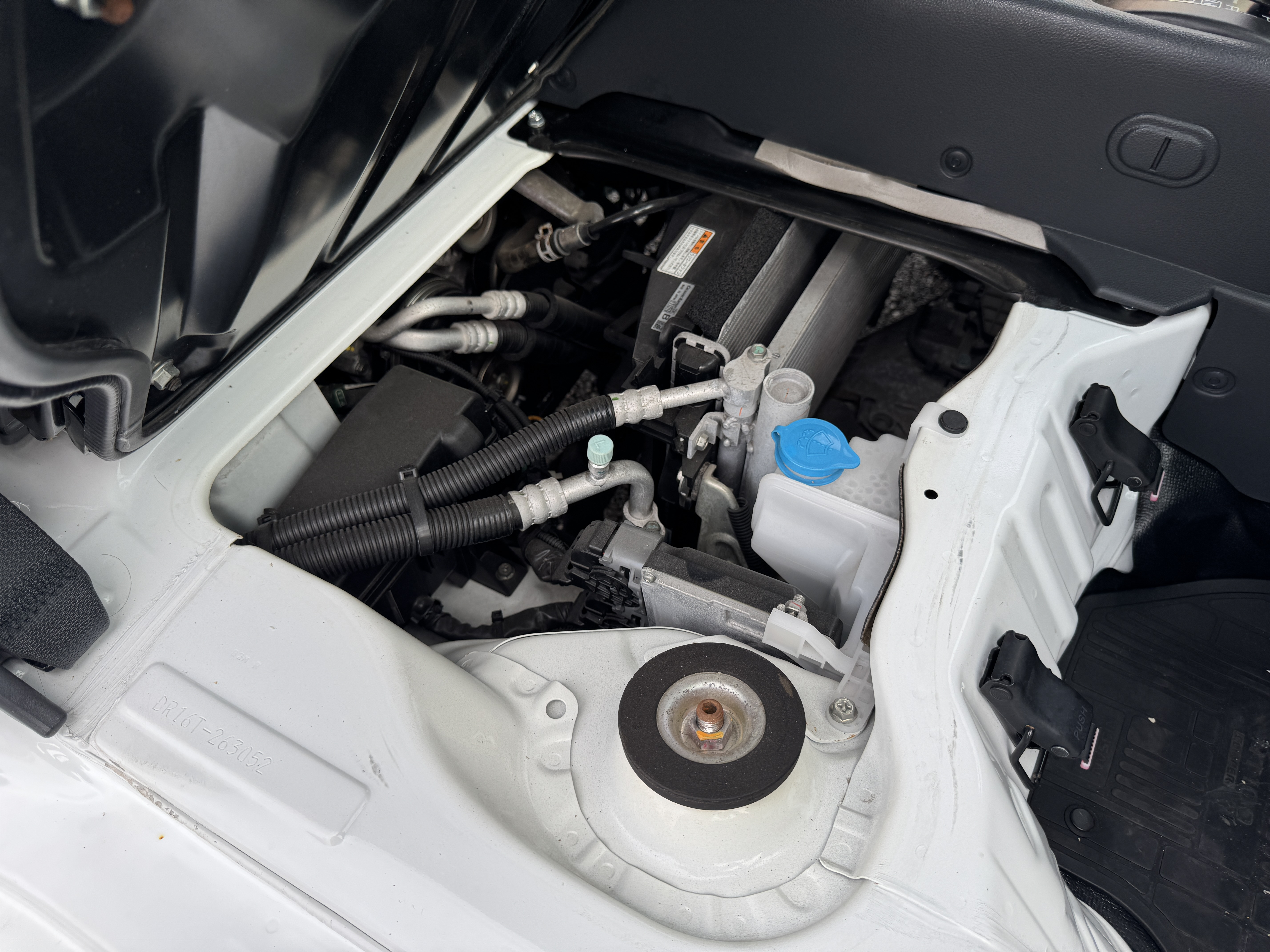 日産 クリッパートラック EBD-DR16T(4WD)の写真44