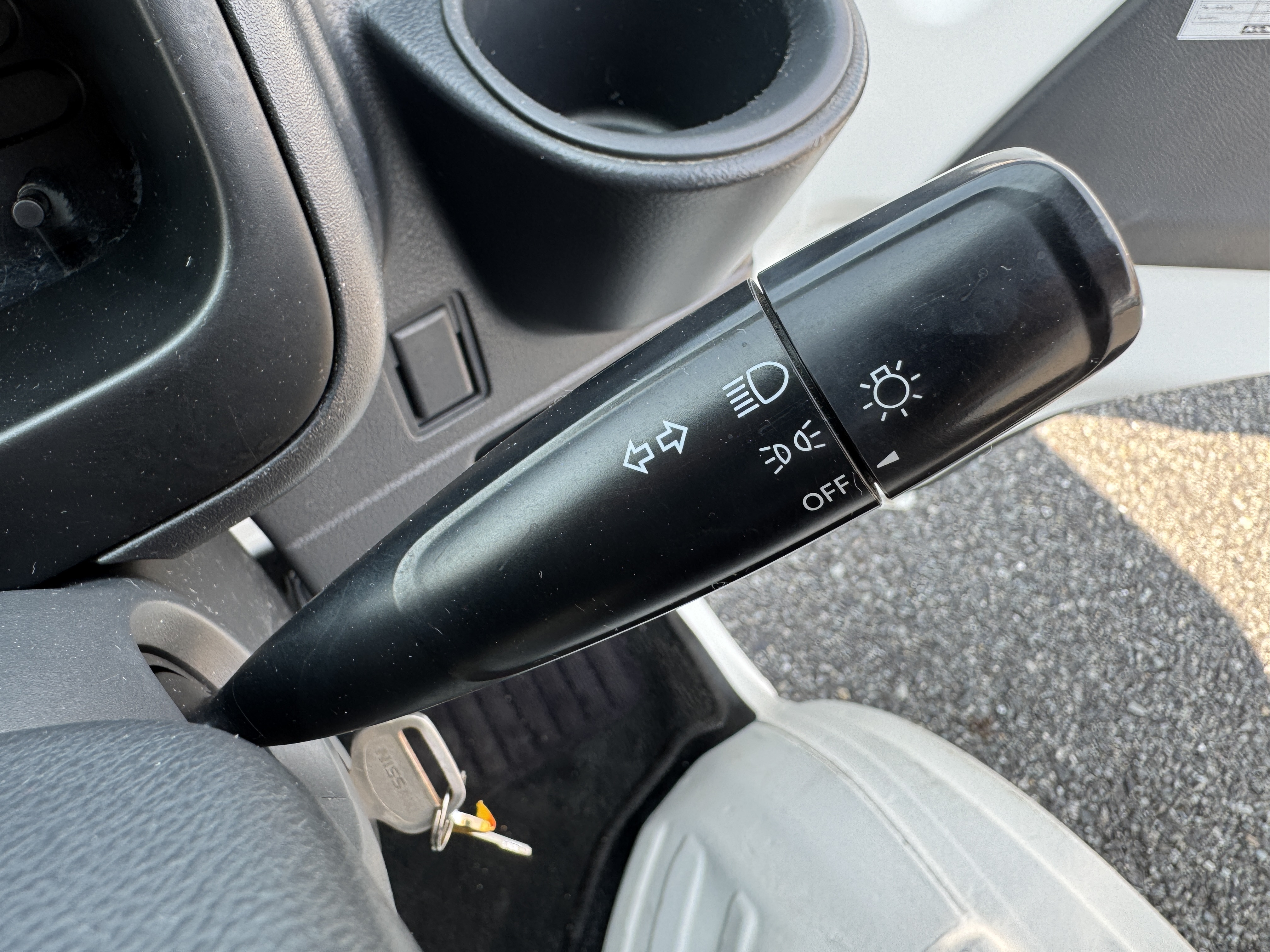 日産 クリッパートラック EBD-DR16T(2WD)の写真17