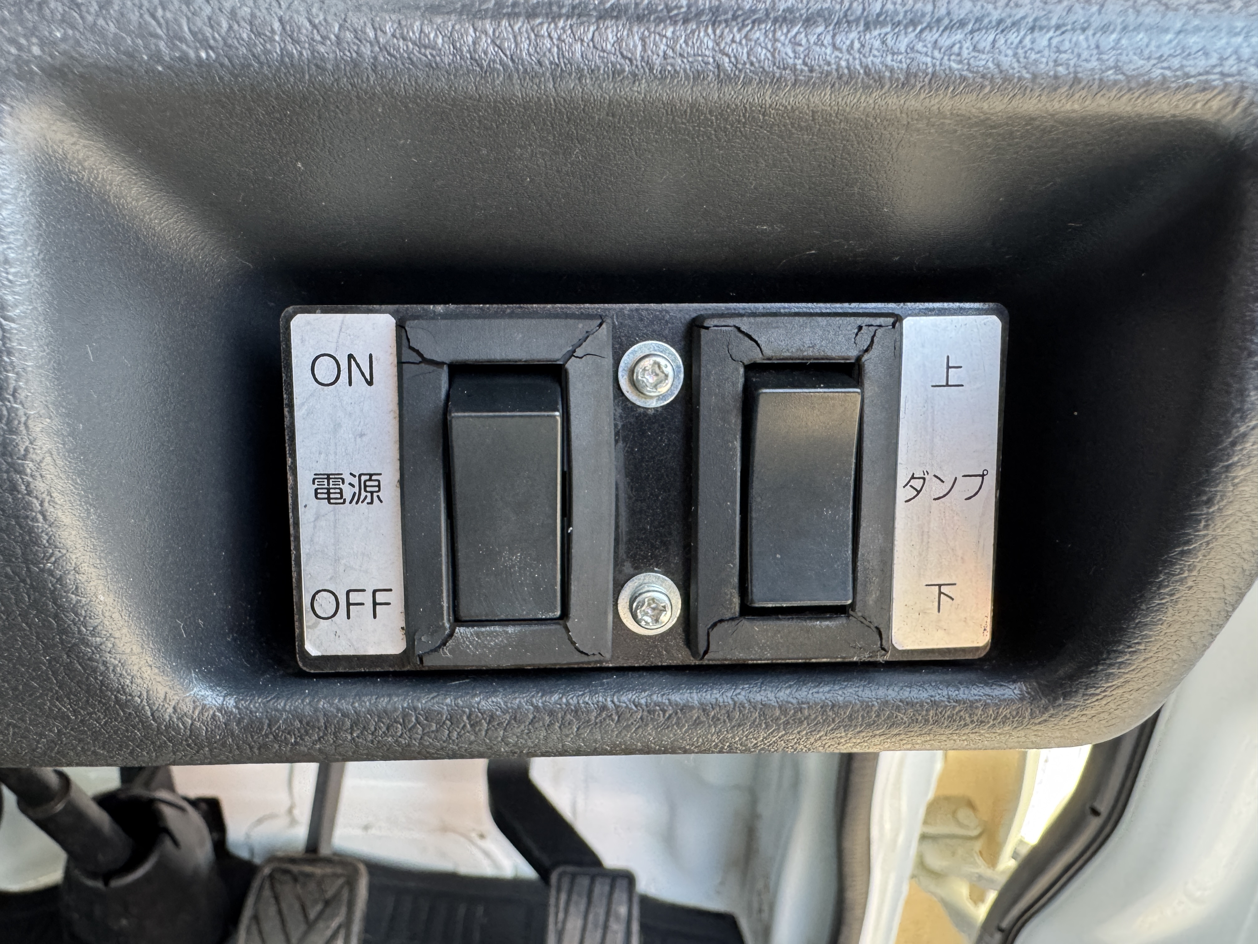 日産 クリッパートラック EBDR16T(4WD)の写真27