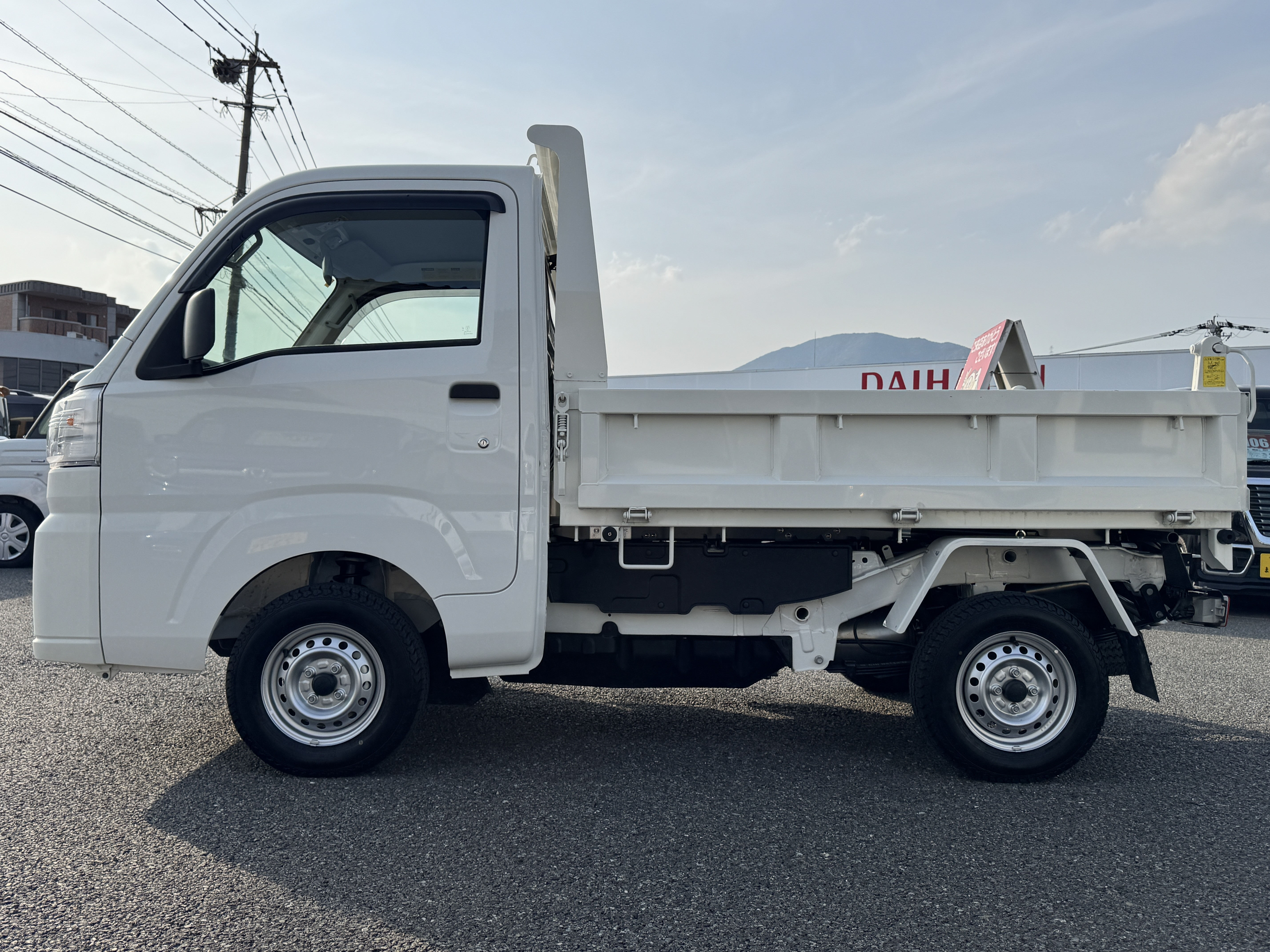 ダイハツ ハイゼットトラック 3BD-S510P(4WD)の写真5