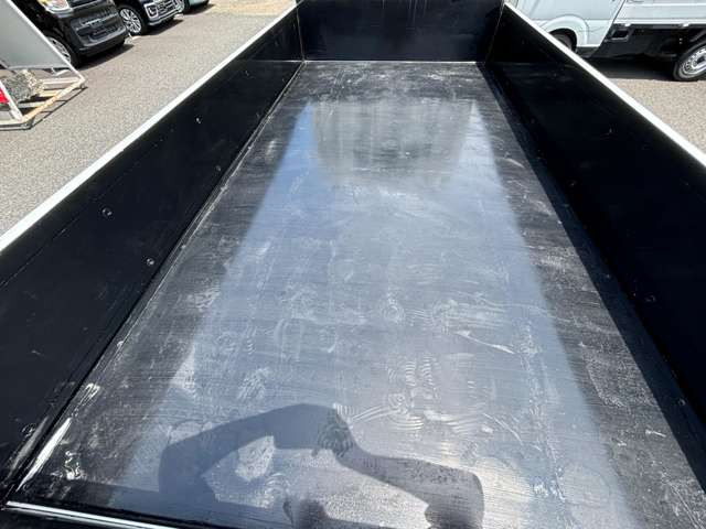 いすゞ エルフ 2RG-NKR88A(2WD)の写真14