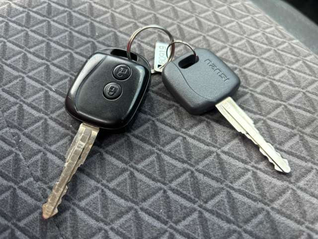 いすゞ エルフ 2RG-NKR88A(2WD)の写真44