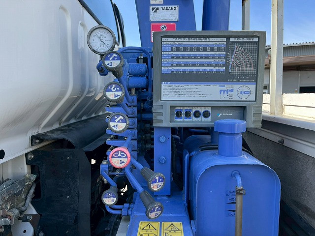 いすゞ エルフ BDG-NPR85AR(未入力/関係無)の写真16