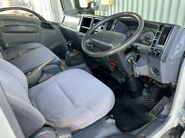 いすゞ エルフ BDG-NPR85AR(未入力/関係無)の写真21