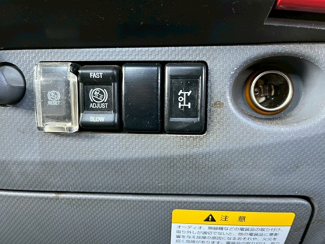 いすゞ エルフ BDG-NPR85AR(未入力/関係無)の写真31